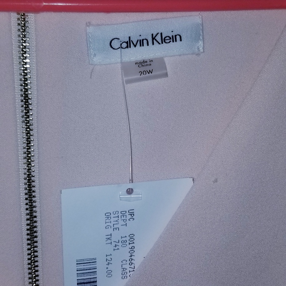 Pink Calvin Klein dress - Picture 3 of 3